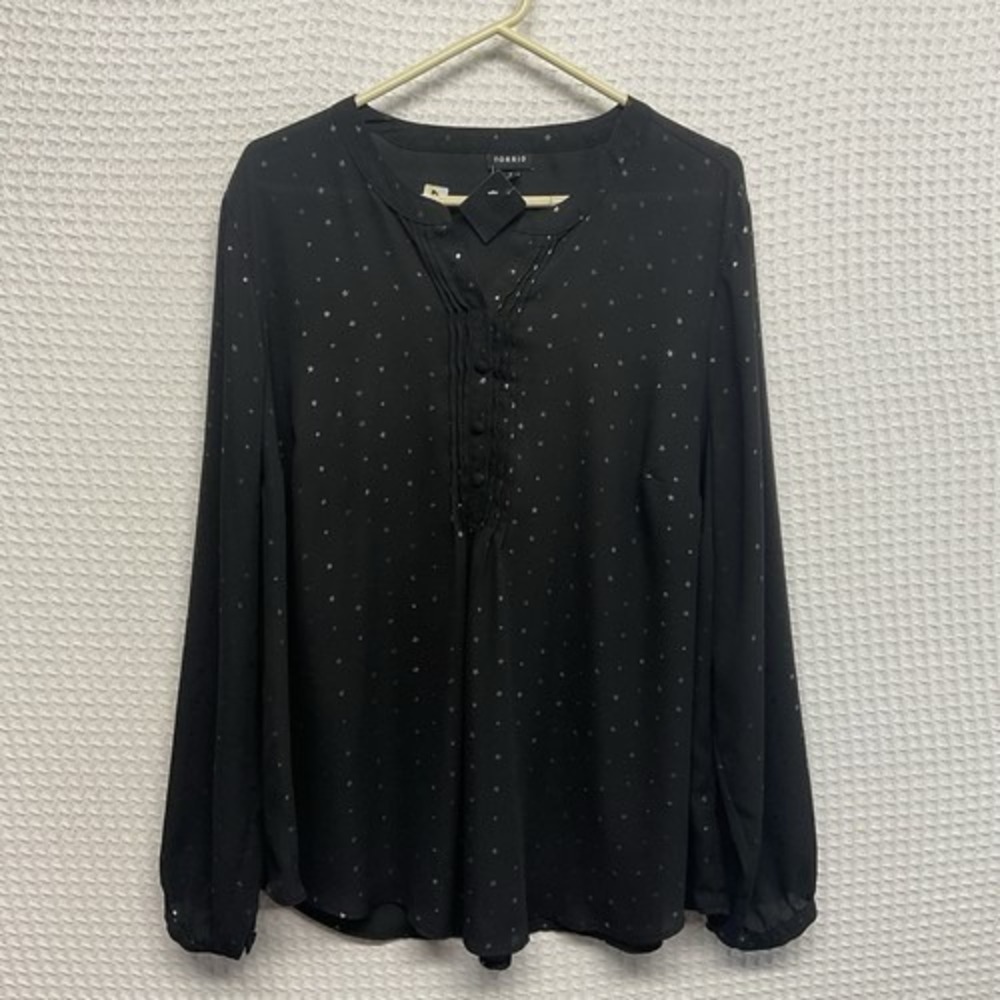 NWT Torrid Black Stars Georgette Pintuck Button Front Blouse Women 2X China